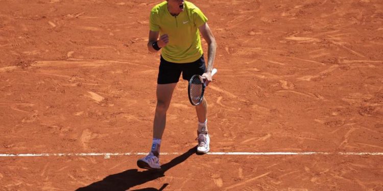 Atp Montecarlo 2023, Sinner ai quarti. Berrettini si ritira