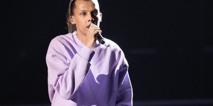 Stromae annulla concerti fino a maggio per motivi di salute