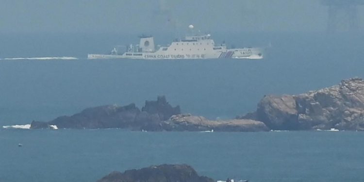 Cina simula attacco contro obiettivi-chiave Taiwan, arriva nave Usa da guerra