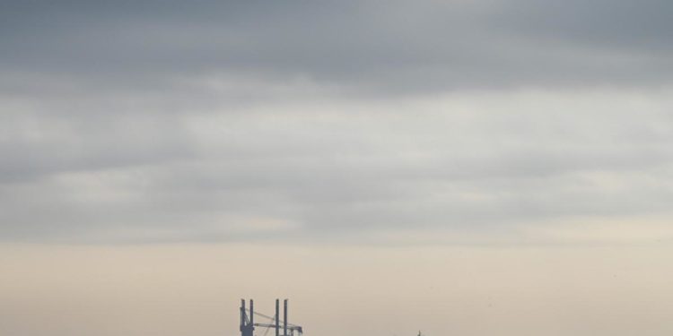 Taiwan accerchiata, 91 caccia e 12 navi cinesi intorno all’isola