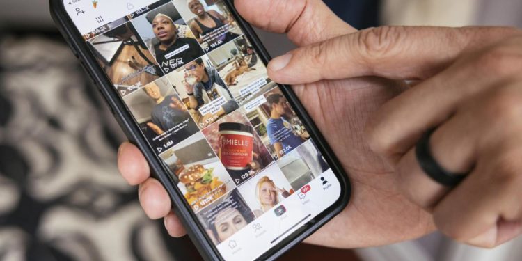 Video su TikTok e guru, il mercato dei guadagni facili online