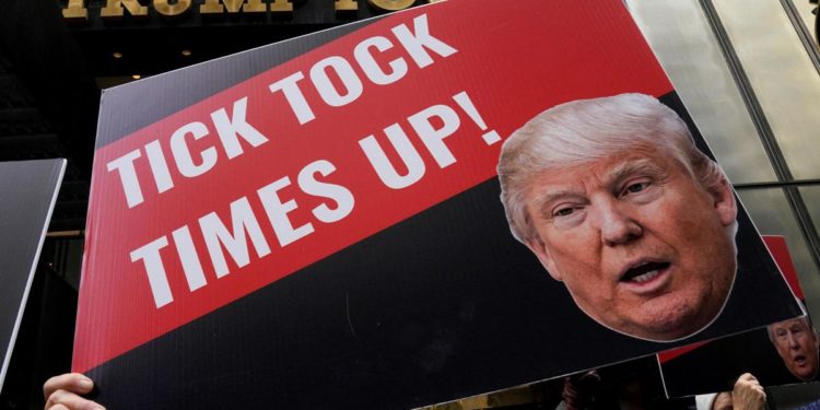 Trump incriminato, oggi l’udienza a New York sul caso Stormy Daniels