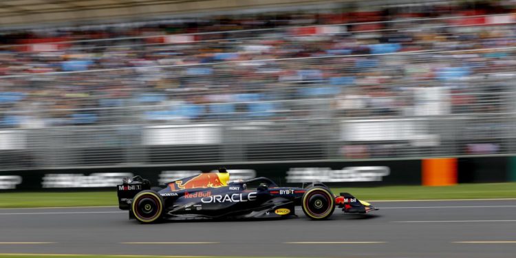 F1 Gp Australia 2023, Verstappen in pole e Ferrari indietro