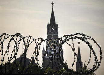 La Russia corteggia la Libia e fa il ‘doppio gioco’ con Haftar e Seif Gheddafi