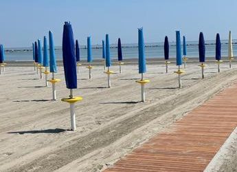 Maltempo, Rustignoli (Fiba): “su coste E.Romagna spiagge e strutture ricettive riaperte e operative, aspettiamo i turisti”