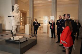Mostre: inaugurata esposizione dei Giganti di Mont’e Prama al Met di New York