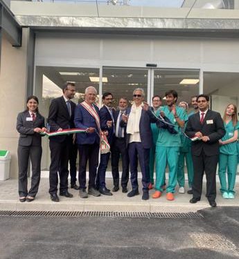 Ospedale del Cuore, la voce di Andrea Bocelli inaugura le nuove sale operatorie