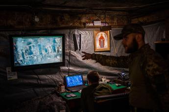 Ucraina, Kiev: “Russia usa munizioni al fosforo a Bakhmut”