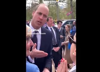 “William, vieni in Puglia”: l’invito e la risposta del principe – Video