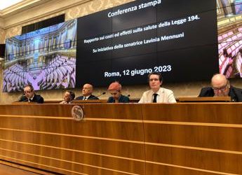 Aborto, Rapporto Opa: “Aumenta farmacologico, 60 mln spesi in un anno, serve sistema sorveglianza”