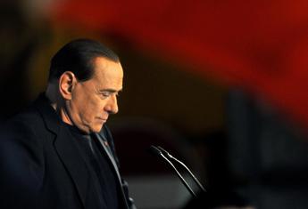 Berlusconi, l’uomo più perseguitato al mondo: tante prescrizioni e una sola condanna