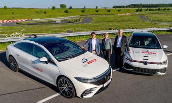 Bosch e Arnold NextG: una nuova partnership per la produzione di soluzioni steer-by-wire