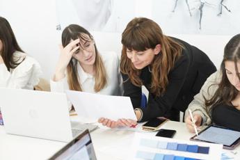 Lavoro, Ipsos-Amazon: 8 italiani su 10 sono soddisfatti del proprio impiego