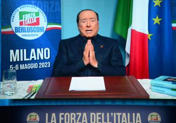 L’ex confessore di Berlusconi: “Era attento agli altri più che a sé”