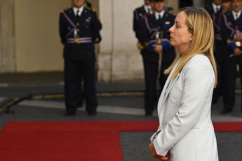 Meloni: “Donne vittime di violenza testimoni nelle scuole”