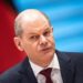Migranti, Scholz criticato per battuta su rifugiati