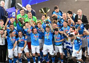 Napoli-Sampdoria 2-0, gol di Osimhen e Simeone per festa scudetto