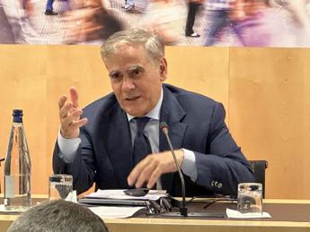 Natalità, Marè (Luiss Business School): “Welfare pubblico e privato per aiutare donne su lavoro”