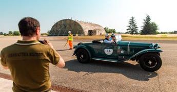 Partita la quarta tappa della 1000 Miglia