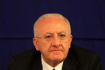 Pd, De Luca: “Schlein ci ha ridotto alla fame elettorale”