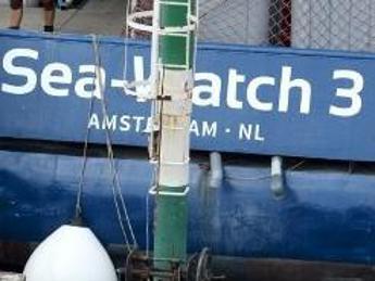 Sea Watch risponde a Meloni: “Non fu speronamento”