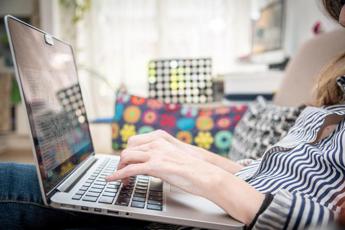 Caldo record, governo valuta smart working d’emergenza