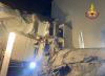 Milano, crolla palazzina: nessun ferito – Video