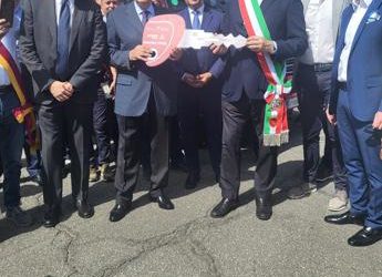 Ostia, Atac presenta con Gualtieri la nuova flotta di mini-bus ibridi