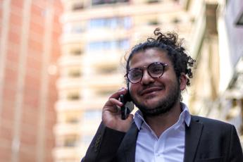 Patrick Zaki torna oggi in Italia, fine di un incubo lungo tre anni