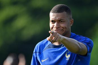 Psg, Mbappé atteso al centro sportivo per allenarsi