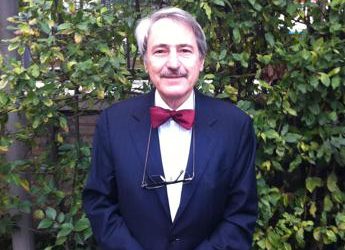 Scuola, Pro Vita Famiglia: “Identità alias e bagni neutri per professori, Governo mantenga promesse elettorali”