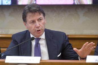 Ucraina, Conte: “Se fossi al governo, stop armi a Kiev”