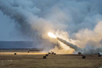 Ucraina, “Usa pronti a inviare missili lungo raggio Atcms”