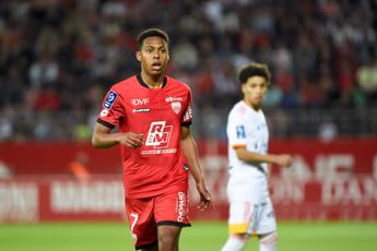 Calciomercato Udinese, ufficiale l’acquisto di Aké in prestito dalla Juventus