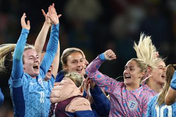 Mondiali calcio femminile, Inghilterra raggiunge la Spagna in finale