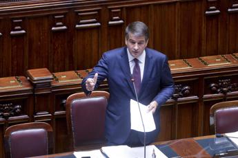 Pnrr, Fitto: “Ai sindaci dico che non ci sarà interruzione interventi”