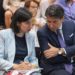 Salario minimo rinviato, opposizioni danno battaglia: “Al via raccolta firme”