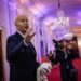 Usa-Cina, tensione sugli investimenti tech: la mossa di Biden, l’ira di Pechino