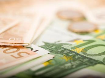 Banche, più patrimonio e no rincari: restyling tassa extra-profitti