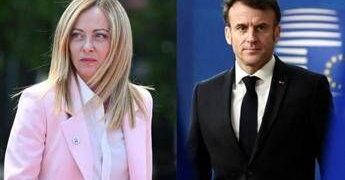 Francia, Macron: “Meloni non commenti quanto accade in altri Paesi”