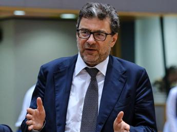 Giorgetti: “In manovra cuneo, Irpef, natalità e pubblico impiego”