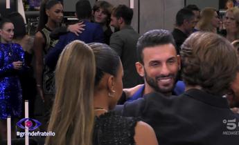 Grande Fratello 2023, c’è il primo eliminato: è Claudio