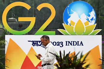 India cambia nome per G20, inviti a leader a nome del presidente di Bharat