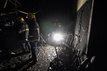 Iraq, incendio durante festa di matrimonio: almeno 100 morti