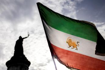 Israele, da Iran le “congratulazioni ai combattenti palestinesi” del consigliere di Khamenei