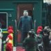 Kim incontra Putin, viaggio sul treno blindato tra lusso e aragoste vive
