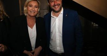 Lega a Pontida con Marine Le Pen, Salvini: “Uniti contro sinistra” – Video