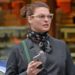 Linda Evangelista: “Operata al seno per tumore, ho un piede nella fossa”