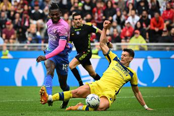 Milan-Verona 1-0, gol di Leao e rossoneri ripartono