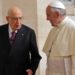 Napolitano, Papa Francesco: “Ho apprezzato sua umanità e lungimiranza”